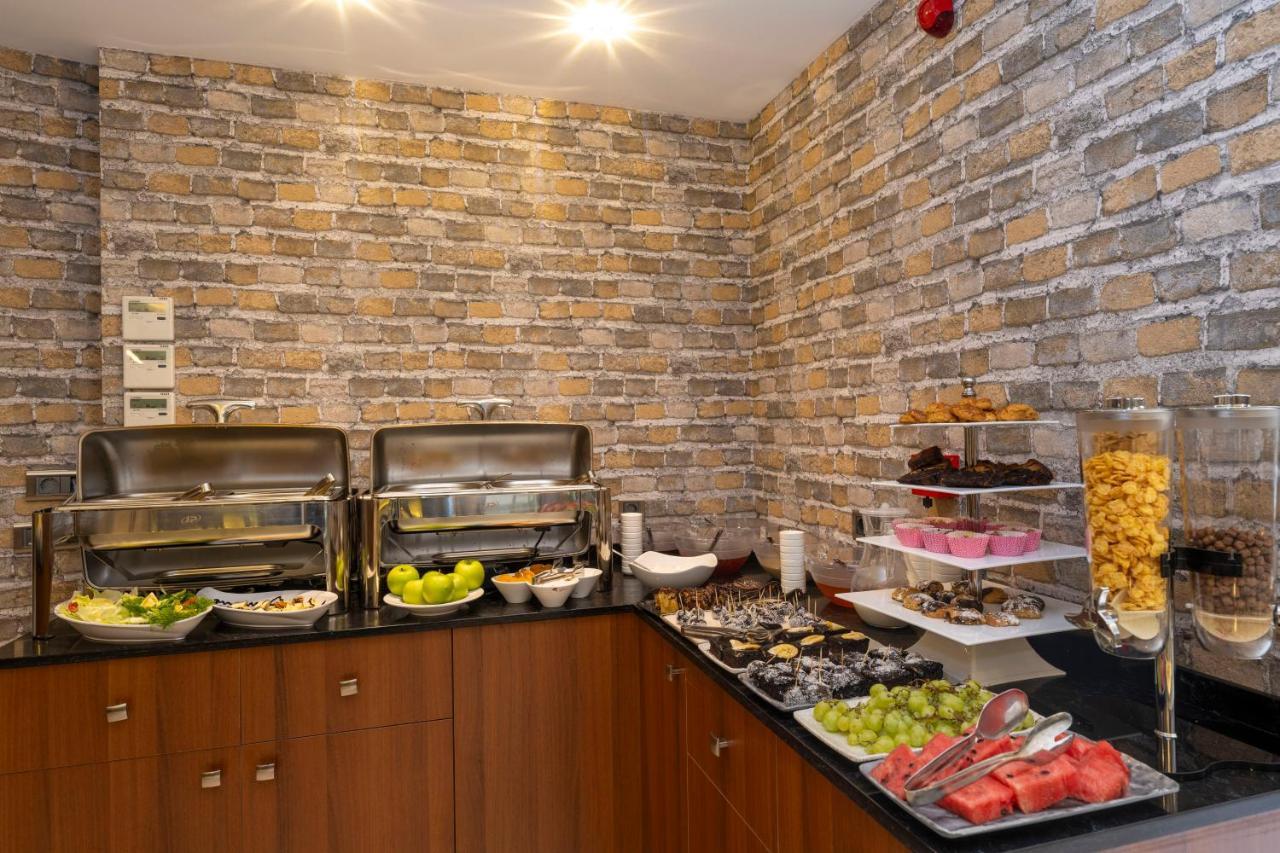 Hotel Ravi Истанбул Екстериор снимка