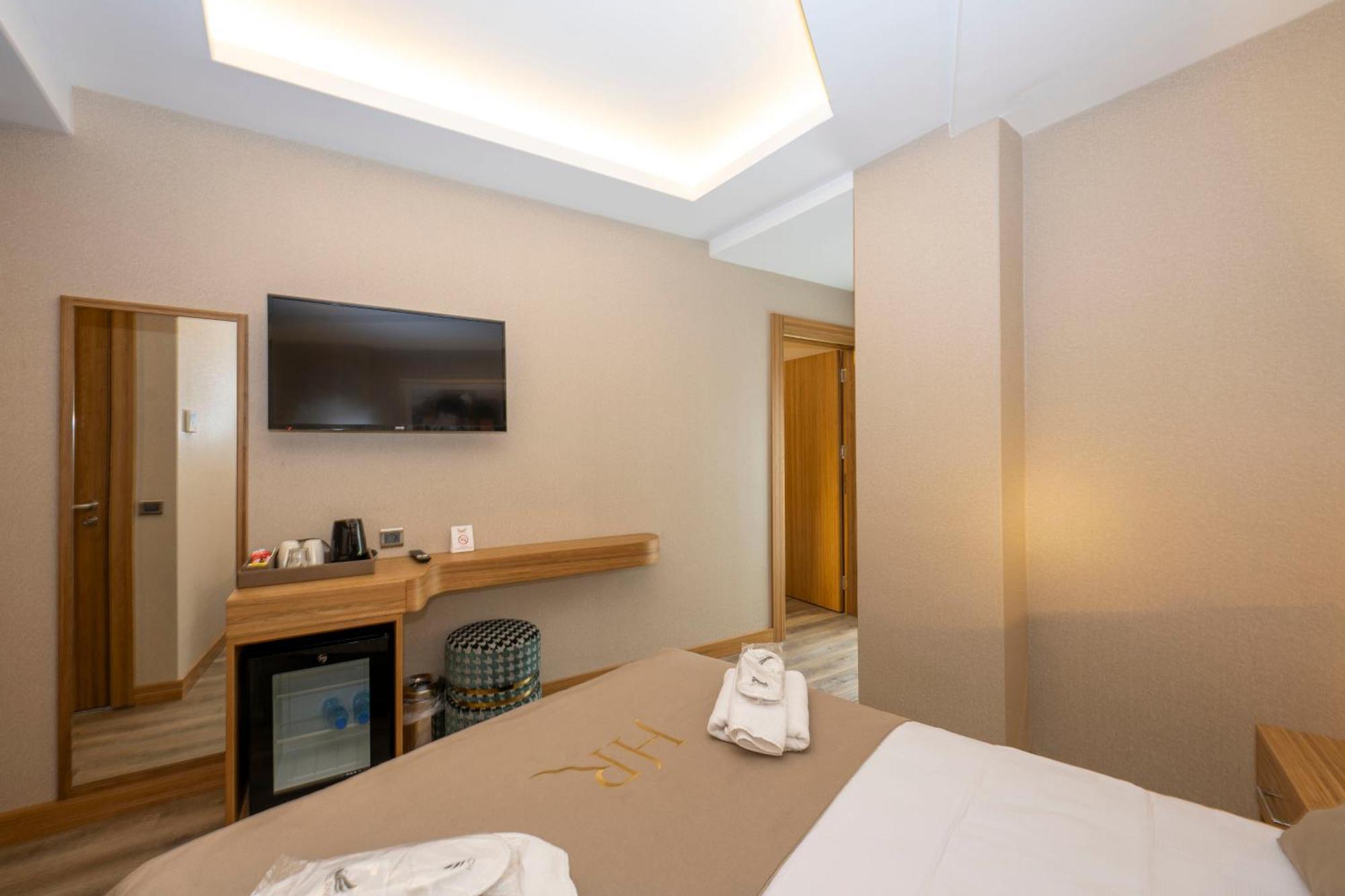 Hotel Ravi Истанбул Екстериор снимка