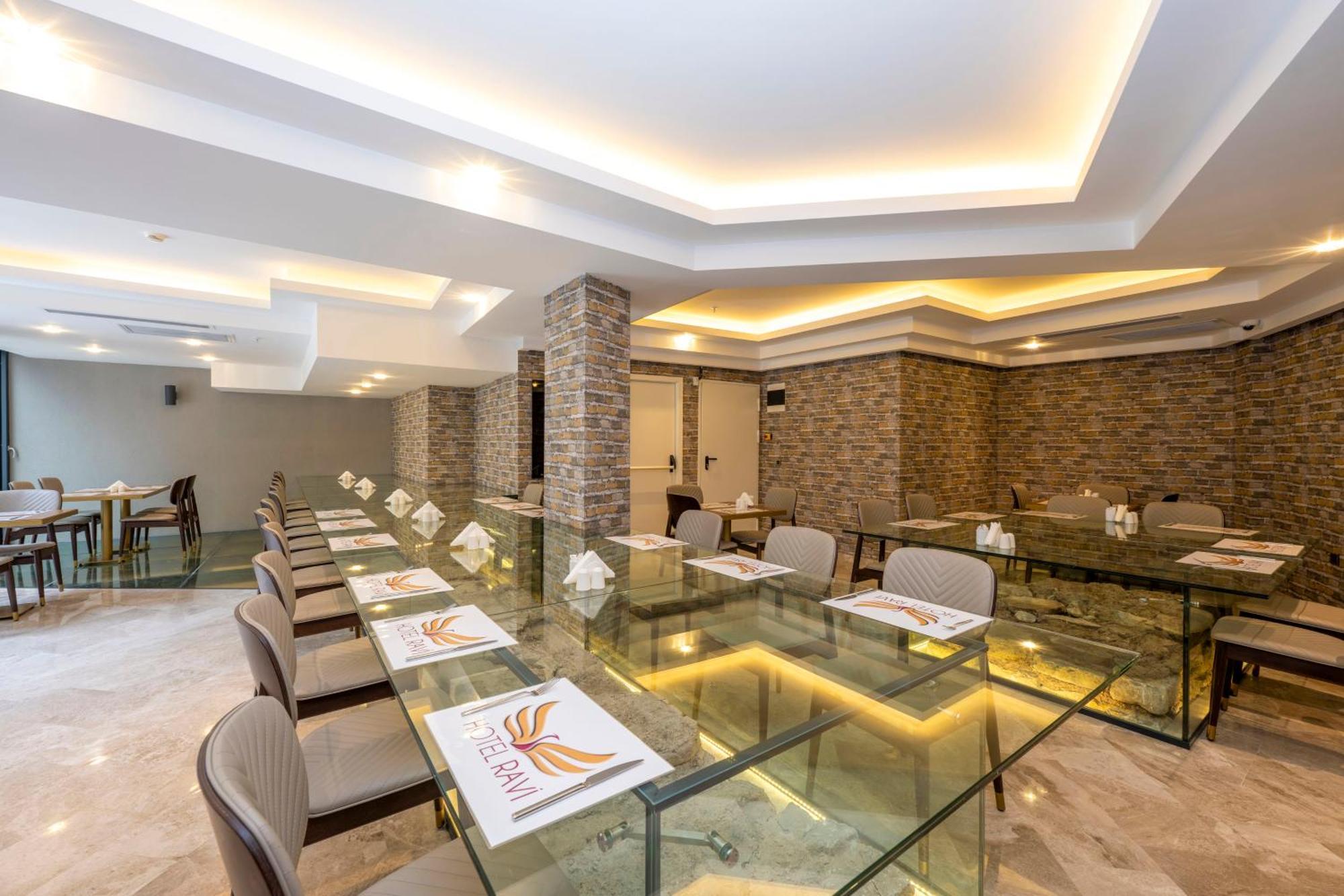Hotel Ravi Истанбул Екстериор снимка